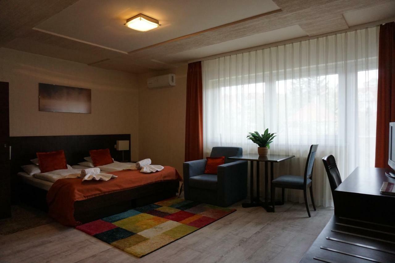 Villa Prestige Hévíz Dış mekan fotoğraf