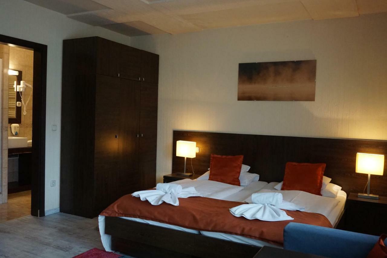 Villa Prestige Hévíz Dış mekan fotoğraf