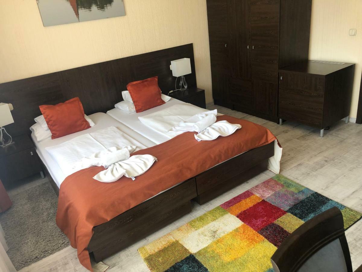 Villa Prestige Hévíz Dış mekan fotoğraf
